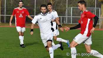 Grüne Heide: Aufstiegstrainer Helmut Leidenberger verlässt Reserve - FuPa