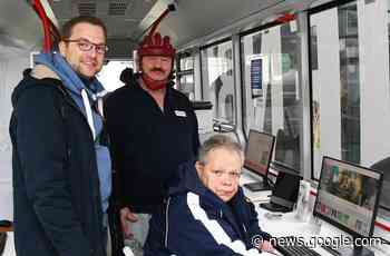 „Medienbus“ macht in Eppelheim Weg ins Internet frei - Eppelheim ... - Schwetzinger Zeitung