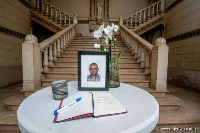 Pakkend afscheid van geliefde leerkracht Wim Liekens (56): “Een jeugdvriendschap eindigt nooit”