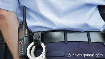 Autodach durch Tritte beschädigt - Brakel News