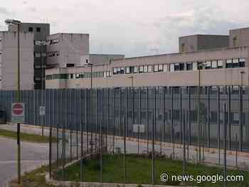 SULMONA, ERGASTOLANO APPICCA FUOCO AL MATERASSO - Cronache TV