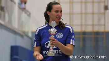 Hallenfußball: Frauen von Blau-Weiß 96 Schenefeld mit Turnier - shz.de