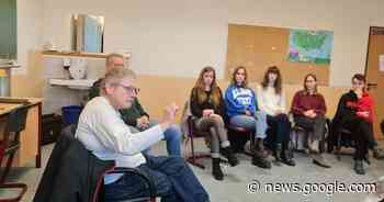 Schüler interviewen Zeitzeugin der zweiten Generation | Lokale ... - Lippische Landes-Zeitung