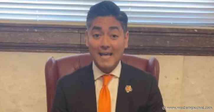 Cincinnati Mayor's NFL Playoff Taunting Goes Viral - Calls for QB to Have Paternity Test