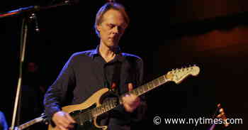Tom Verlaine, Influential Guitarist and Songwriter, Dies at 73