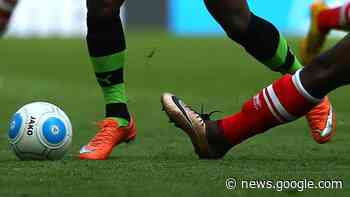 Dorking Wanderers 0-3 Solihull Moors - BBC