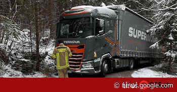 Nacht am Berg nach Navi-Irrfahrt mit Lkw - ORF Tirol