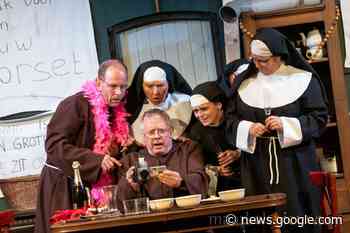 Toneelgroep Herike - Elsen speelt Bella's Beautysalon - Maarkelsnieuws