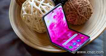 Best Foldable Phones in 2023: Samsung Galaxy Z Fold, Z Flip, Moto Razr     - CNET