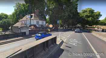 Traffic chaos and road closure after Hackney A104 crash - Newham Recorder