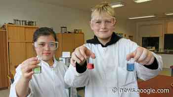 Kahlaer Regelschüler zeigen „Magie“ der Chemie | Jena ... - Ostthüringer Zeitung