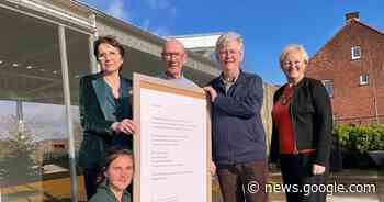 Aalterse kunstenaars maken Poëzieweek tastbaar met expo in ArtA'A - Het Laatste Nieuws