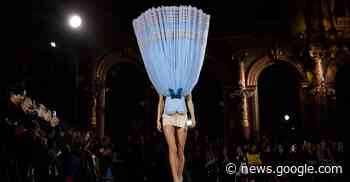 Photos of the Week: Firefly Forest, Husky Club, Turnip Toss - The Atlantic