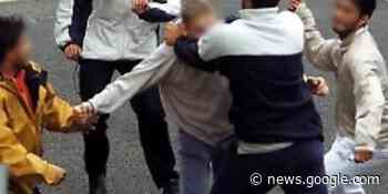 Maxi rissa tra gang nel cuore di Cosenza, feriti due giovanissimi - Corriere della Calabria