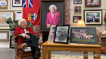 Tributes pour in for late Mississauga Mayor 'Hurricane Hazel' McCallion