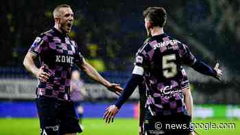 Julio Velázquez gaat door het lint bij nederlaag tegen Go Ahead Eagles - Voetbalzone.nl