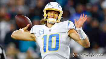 Chargers QB Herbert undergoes shoulder surgery