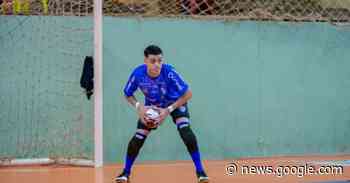 Dener prata da casa ganha oportunidade como segundo goleiro no ... - Tua Rádio