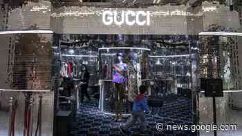 Modeindustrie: Italienischen Luxuslabel trotzen der prekären Weltlage - Süddeutsche Zeitung - SZ.de