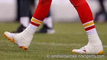 No painkilling shot for Patrick Mahomes, despite ankle injury