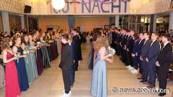 1001 Nacht beim Tanzkursabschluss des Gymnasiums Eschenbach - Onetz.de
