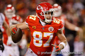 Travis Kelce’s 15th playoff touchdown put Chiefs up 13-3