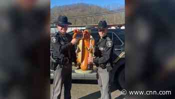 Beloved 'Weinerman' statue returned to West Virginia restaurant
