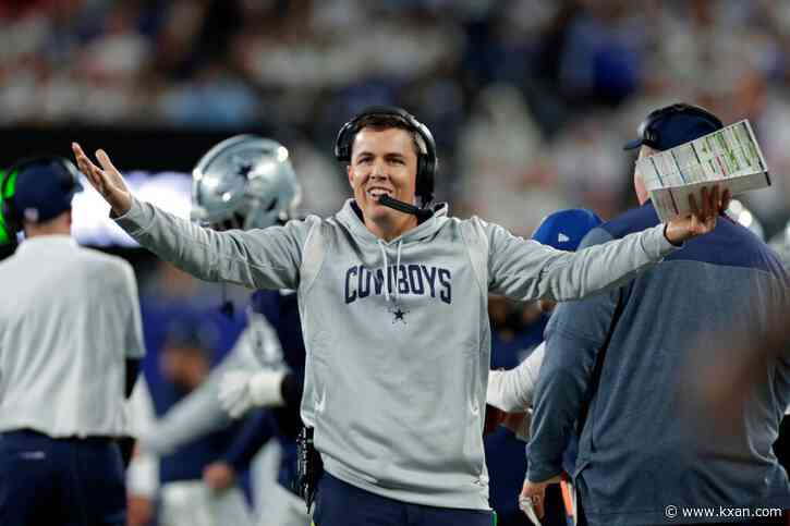 Cowboys, OC Kellen Moore mutually agree to part ways