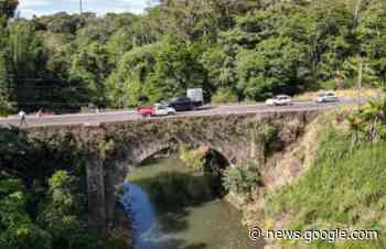 Alertan de posible derrumbe en el puente El Diablo de Coatepec ... - Formato Siete