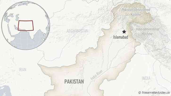 Mosque bombing in northwest Pakistan kills 2, wounds 70