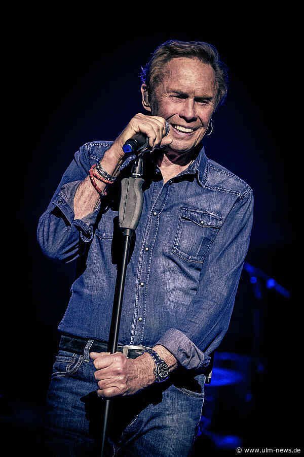 ‚Meine Hits – Meine Idole‘-Tournee : Rock’n’Roll mit Peter Kraus und Band im Congress Centrum in Ulm