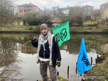 XR Norwich protest by River Wensum against raw sewage - Norwich Evening News