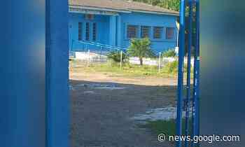 Criminosos invadem colégio em Antonina e furtam equipamentos ... - Folha do Litoral News