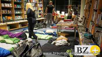 Braunschweig: 50 Menschen übernachten in der Buchhandlung Graff
