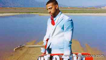 Vic Mensa Shreds Guitar While Skydiving in New ‘Strawberry Louis Vuitton’ Video