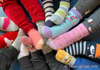 In biblioteca a Samarate un laboratorio per la Giornata dei Calzini ... - varesenews.it