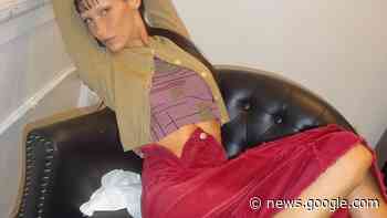 Bella Hadid Proves This Is The Fashion Crowd’s Favourite Ballet Flat - British Vogue