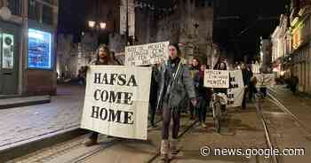 Groep betogers wil gekraakt Vredeshuis redden van verkoop ... - Het Laatste Nieuws