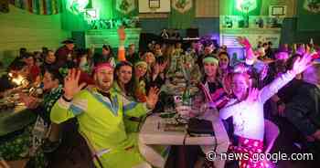 Neuss: Ausgelassene Stimmung bei Prunksitzung der ... - Rheinische Post