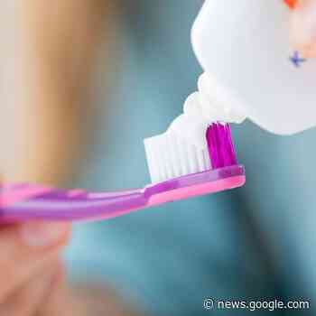 Wie Sie Pflegebedürftigen bei der Mundpflege helfen - radioeuskirchen.de