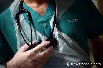 NHS consultants to hold 'indicative' ballot as strikes spread - Barrhead News