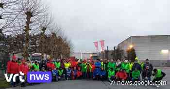 Personeel tapijtproducent Ideal in Wielsbeke staakt voor derde dag - VRT.be