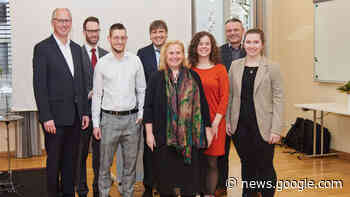 Fulda: Sparkasse verleiht Förderpreise an Absolventen der ... - Fuldaer Zeitung