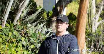 Jon Hamm wears shorts on a walk with his dog, more great photos ... - Wonderwall