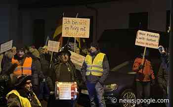 "Panzer-Agnes" in Rottweil: Polizei trennt Demonstranten und ... - NRWZ.de Neue Rottweiler Zeitung