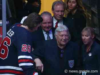 'Golden Jet' Bobby Hull gone at 84 - The Intelligencer