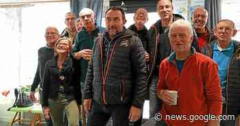 Rance Jogging fait à un don à l'Espace Solidaire de Dinan - Le Télégramme