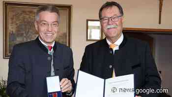 Liederquell: Bundespräsident ehrt Musiker aus Germering - Merkur.de