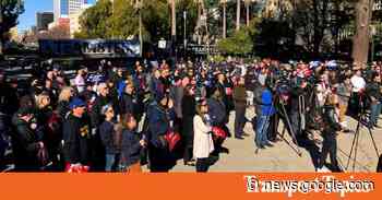 Self-Driving Semis at Center of California Regulatory Conflict - Transport Topics Online