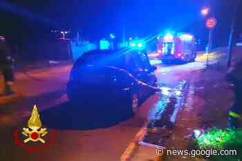 Pago e Atripalda, auto avvolte dalle fiamme. Duplice intervento dei ... - Orticalab